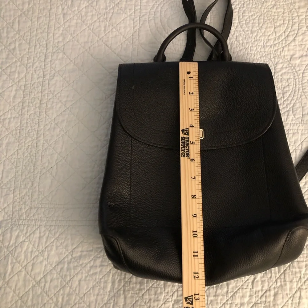 Kate Spade Essential medium backpack.